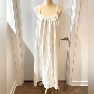 NWOT Women’s Cream Sleeveless Maxi Dress L/XL